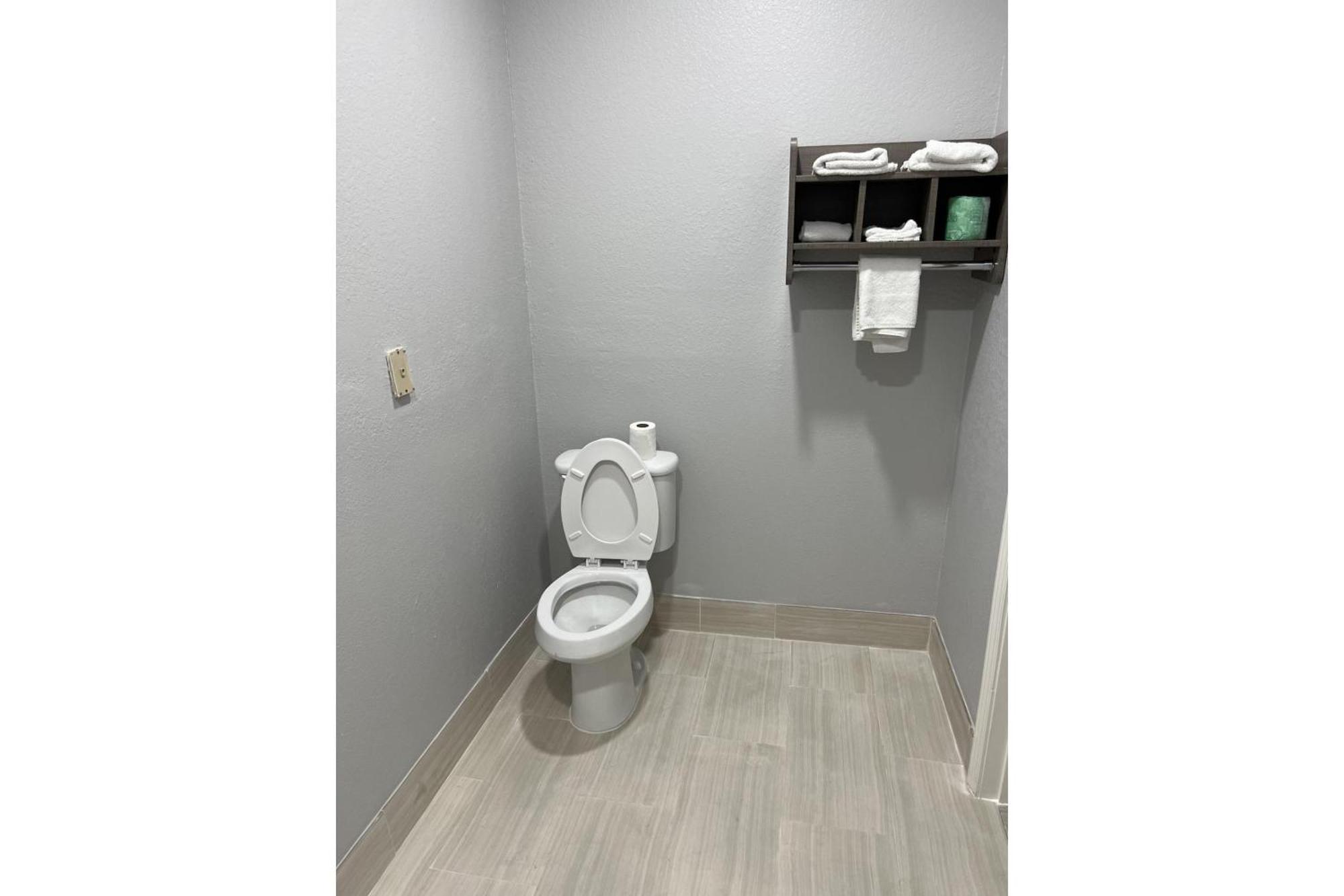 Kiwi Inn Willowbrook Hwy249 Houston Luaran gambar